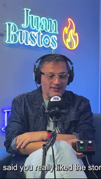 Lesbico Duo em Ação Cavalgando a Máquina de Foder até o Orgasmo no Podcast Juan Bustos