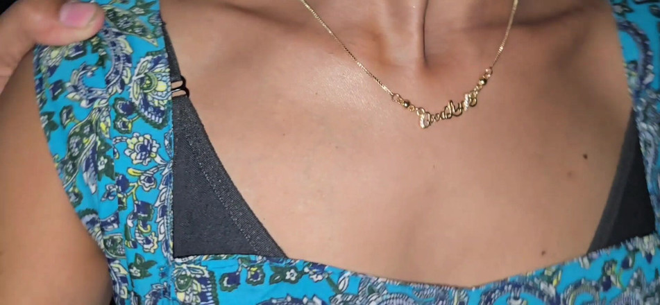 SafeRosebush8: Moje indická přítelkyně