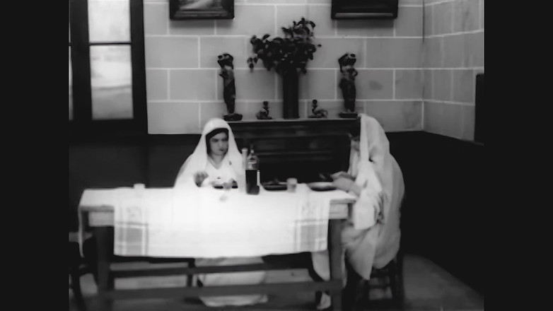 Vintage Erotic Archive: 1925 Taboo Nuns Sex - Film rare de cerf français restauré (complet)