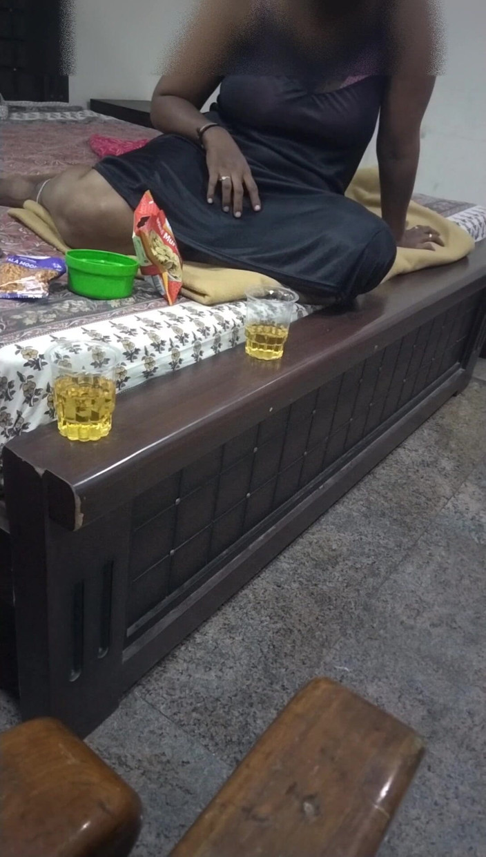 Tamil lesbian: Vuile praat met snacks