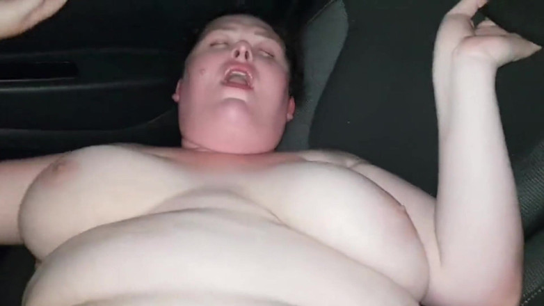 Real homemade BBW BBC porn: Femeie mare și țâțoasă suge o pulă neagră mare lingându-mi pizda dură,...