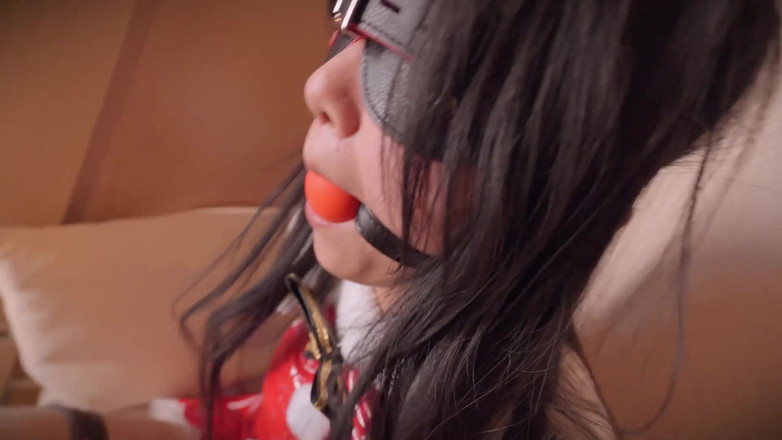 OrangeXXOO: Min flickväns julöverraskning 02