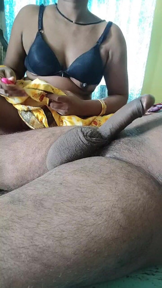 FULLMJEDETI: Today Bhabhi's pussy and boobs both were fucked and bhabhi...