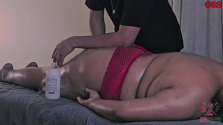 Cadu Sem Folego: The Secret to the Massage Your Husband Could Never Give