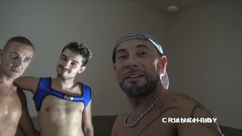 The official French bareback channel: सूझ-बूझ से नीचे की सॉना में सीधे लड़के द्वारा कच्ची चुदाई