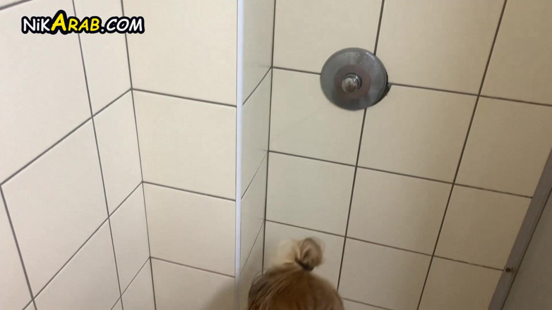 Zoomanal: Shower Anal