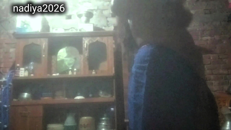 nadiya2026: Làm thế nào để làm tình bên trong phòng.