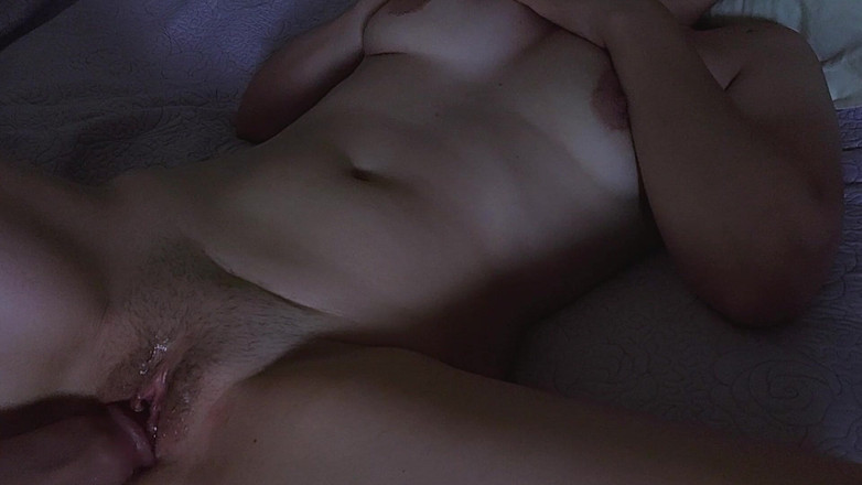 CoupleForFun2023: 继兄弟你可以摩擦但不能渗透!我的男朋友会知道,你的鸡巴太大了