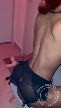 Lesbianas anhelan golpearla con bbc