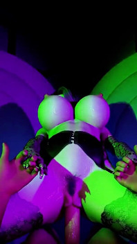 Cybergodin met grote borsten met rondingen - 3D-animatie Hentai