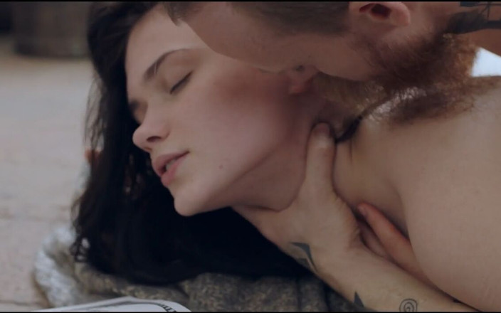 Erika lust: Erika Lust - fantasi pasangan sebenar yang paling kotor