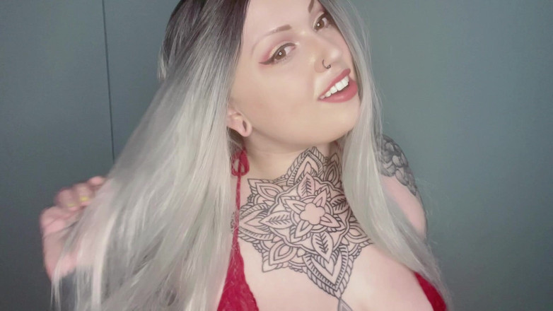 Miss Valentina: Локтобер дражнить цнотливість