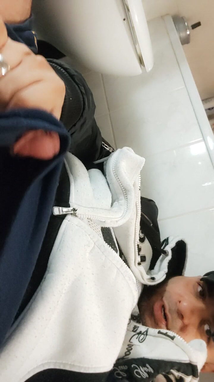 SmokedAlloy2: Dirty Play in the Bathroom, Sox and Feets