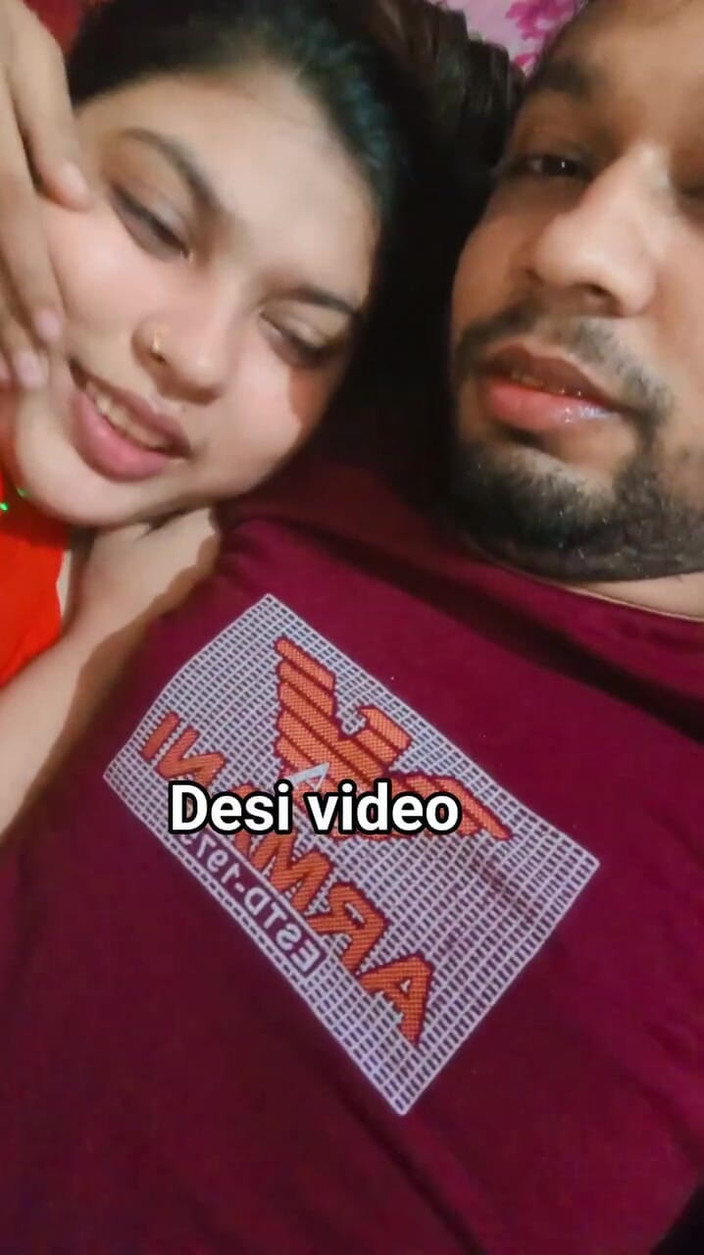 Desi video bd: Yatak odasında ateşli masti