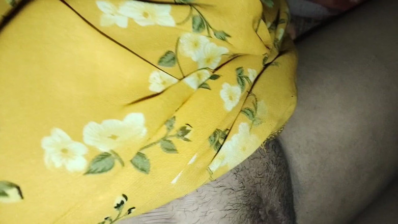 TinnyWatch1: Video rekaman seks tante seksi india dan devar si kakak...