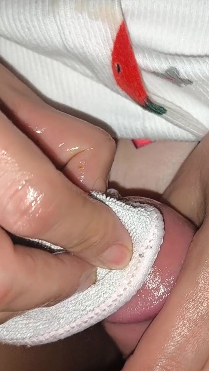 Moroccancouple: 보지 POV 핑거링 핸잡 남편 자지 마사지