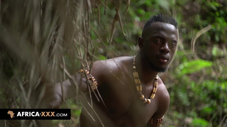 Africa-XXX: Seks dengan awek Afrika yang panas dan bertetek besar di...