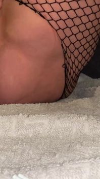 Sexy Wife Masturbation - Closeup Squirts