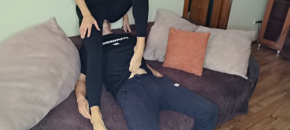 Milalika: I Sat on His Face in Leggings.