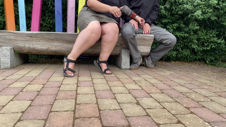 OurFetishLife: Mi madrastra siempre sabe cómo hacerme correrse