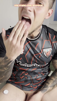 Football Player No Hands Cum