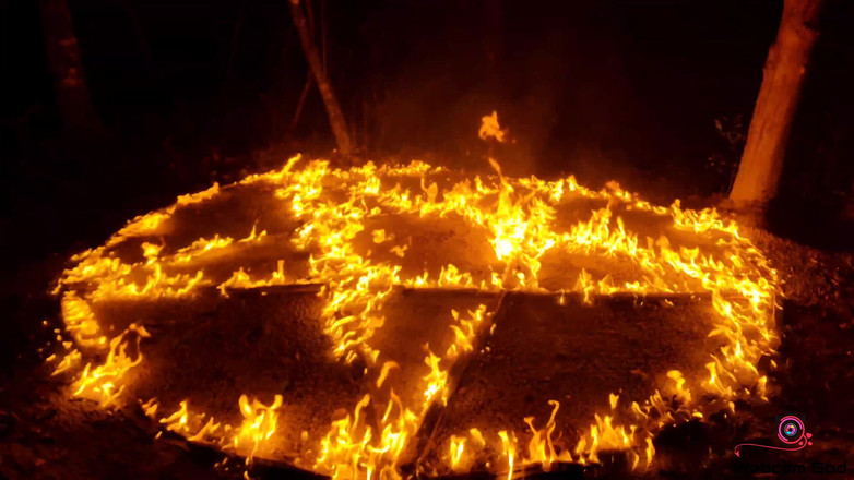 Arthur Eden aka Webcam God: Anello di fuoco - Il rituale (4K)