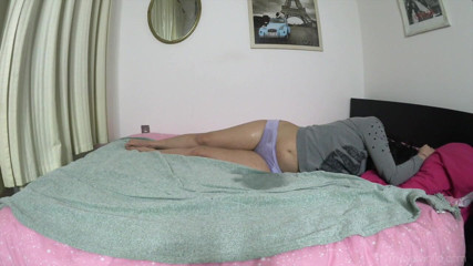 Faye Taylor: Sexy purple panty bed wetting and piss soaking