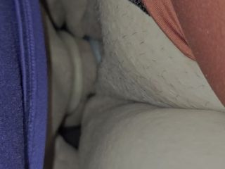 King Daddy D: Kontol panjang besar menyodok keras ke memek basahku.