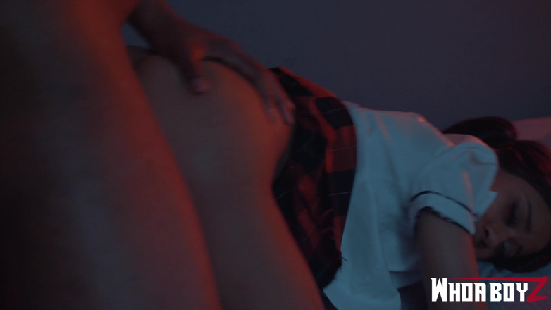 Whoaboyz: Figliastra amari gold cazzo anale duro