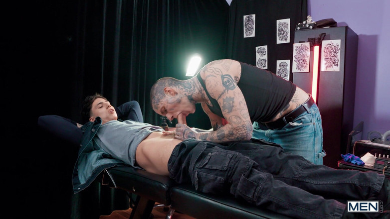 Men network: Pria bertato dicrot sperma - angel elias, ethan