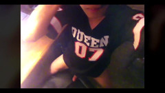 Jon Arteen: Twink reibt seinen glatten schwanz auf einem sitz und wichst...