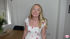 Brea Rose: 喜欢性感内衣的姐姐搬进去