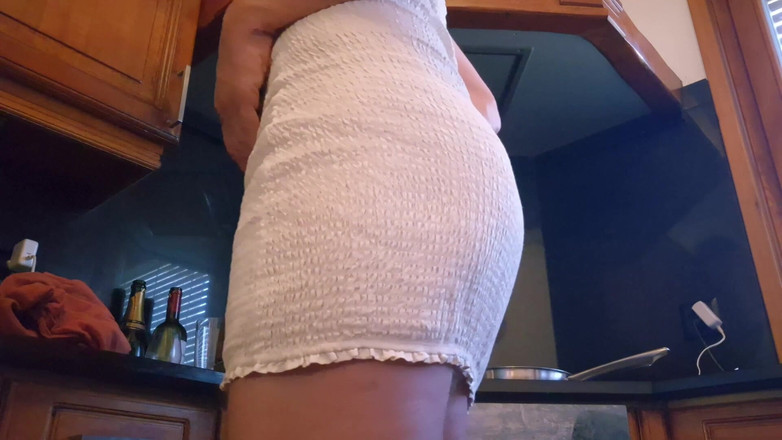 SavageHeater59: Cận cảnh mông ren đẹp