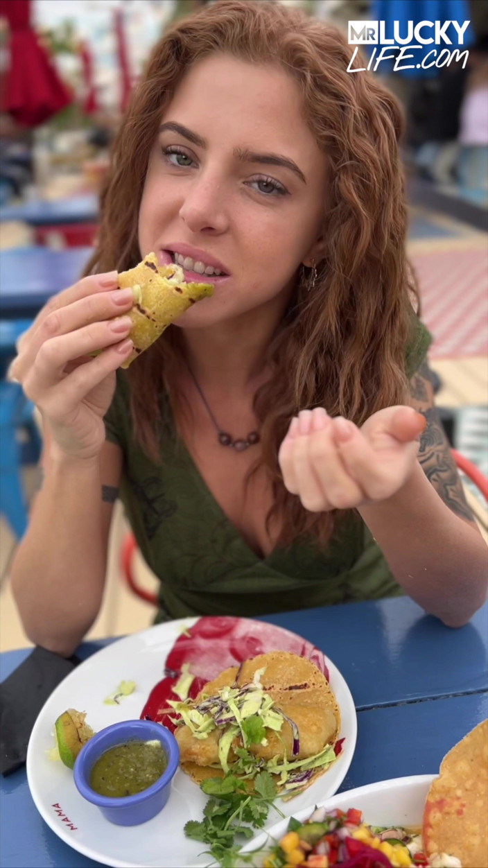 MrLuckyLife: Brunch with Curly Hair Cutie Lumi Ray