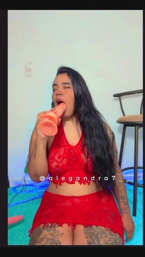 AlejandraGarciax: Je suis super délicieux jusqu’à ce que je jouisse Squirt