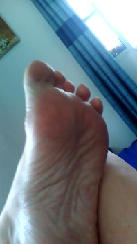 Teacher Show Her Soles to New Student on Video!