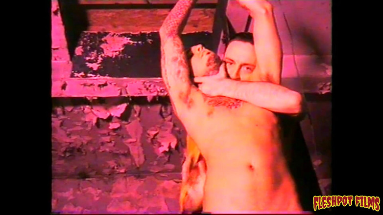 Fleshpot films: Vykuchte mě do sucha