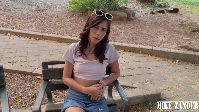 MIKEZANDER01: Fucking with a Delicious Teen Girl of Medellin