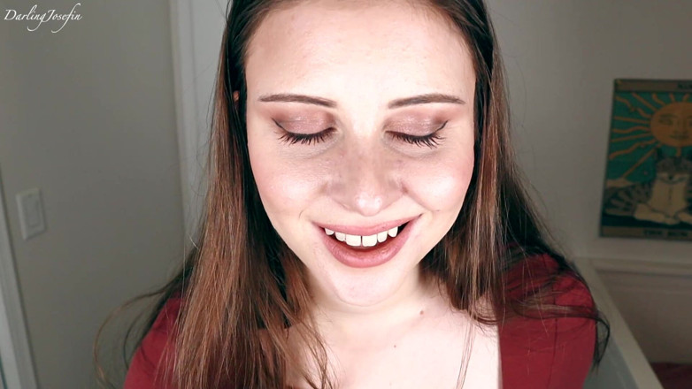 Darling Josefin: Baise-la, nous nous faisons prendre, sexe en public bruyant