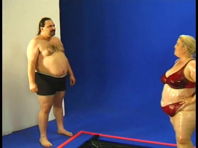 Girls Download Porn: Huge blonde bbw oiled and toyed