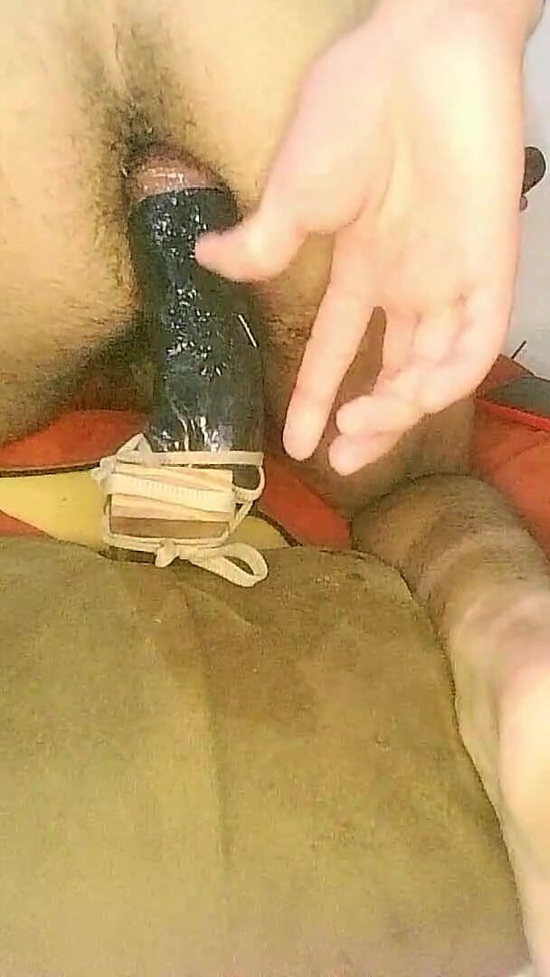 Sitting on the Thick Dildo (Empathy fetish)