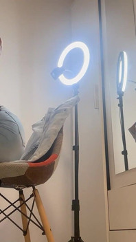 Bts Farts: Goddess Blasting Farts During Shoot