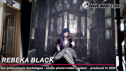 Bravo Models Media: Servizio fotografico 386-backstage rebeka black - adulto