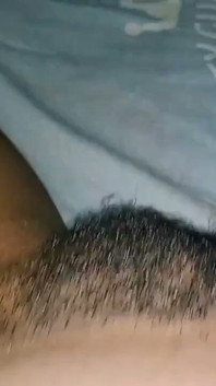 Un Coño Grande Y Peludo Que Quiere Buenas Pollas.