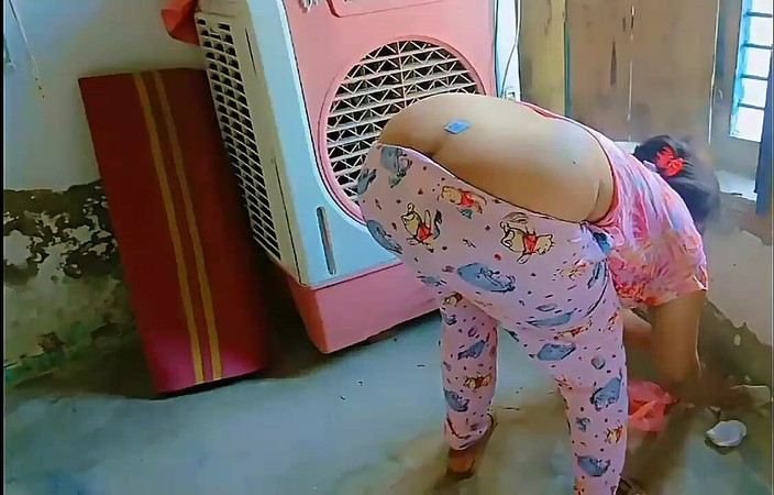 Muskan Rani: Desi Village Girl Sexy Video