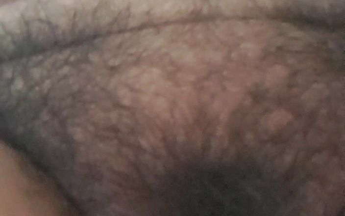 Mommy big hairy pussy: Зрелая мачеха обнаженная с ее вкусной киской