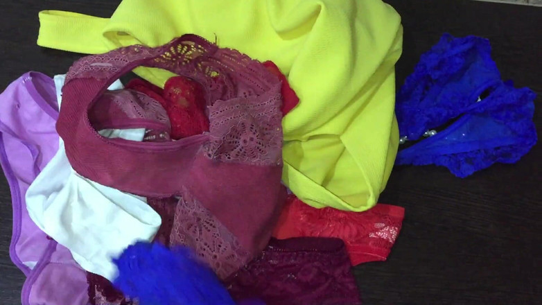 Lux Eva: Sasha Look at My Panties
