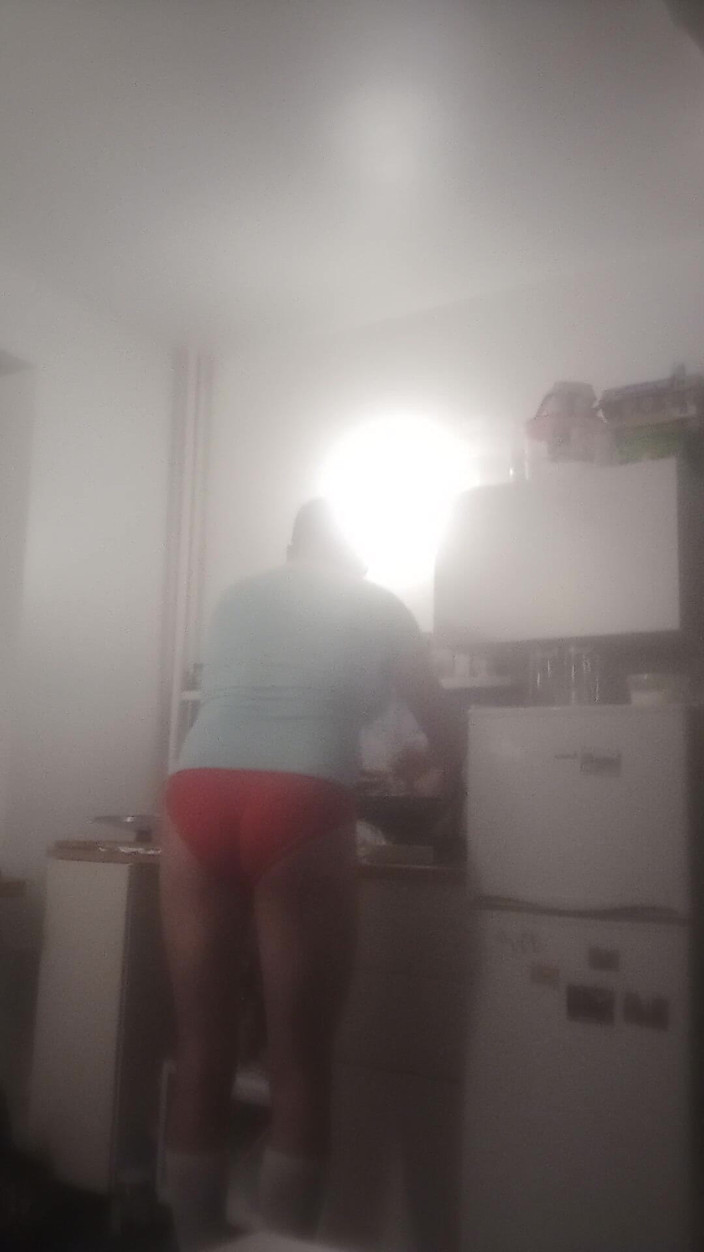 Ewropa: Сіссі чоловік на кухні