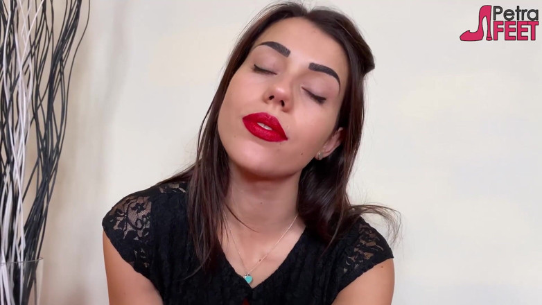Smokin Fetish: Seksowna Petra uwielbia palić swoje ciggaretes