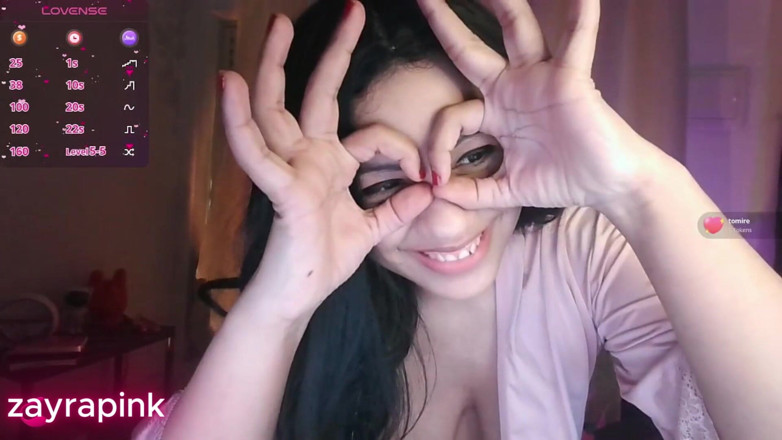 Zayra Pink: Private Night Teen Wunderschön
